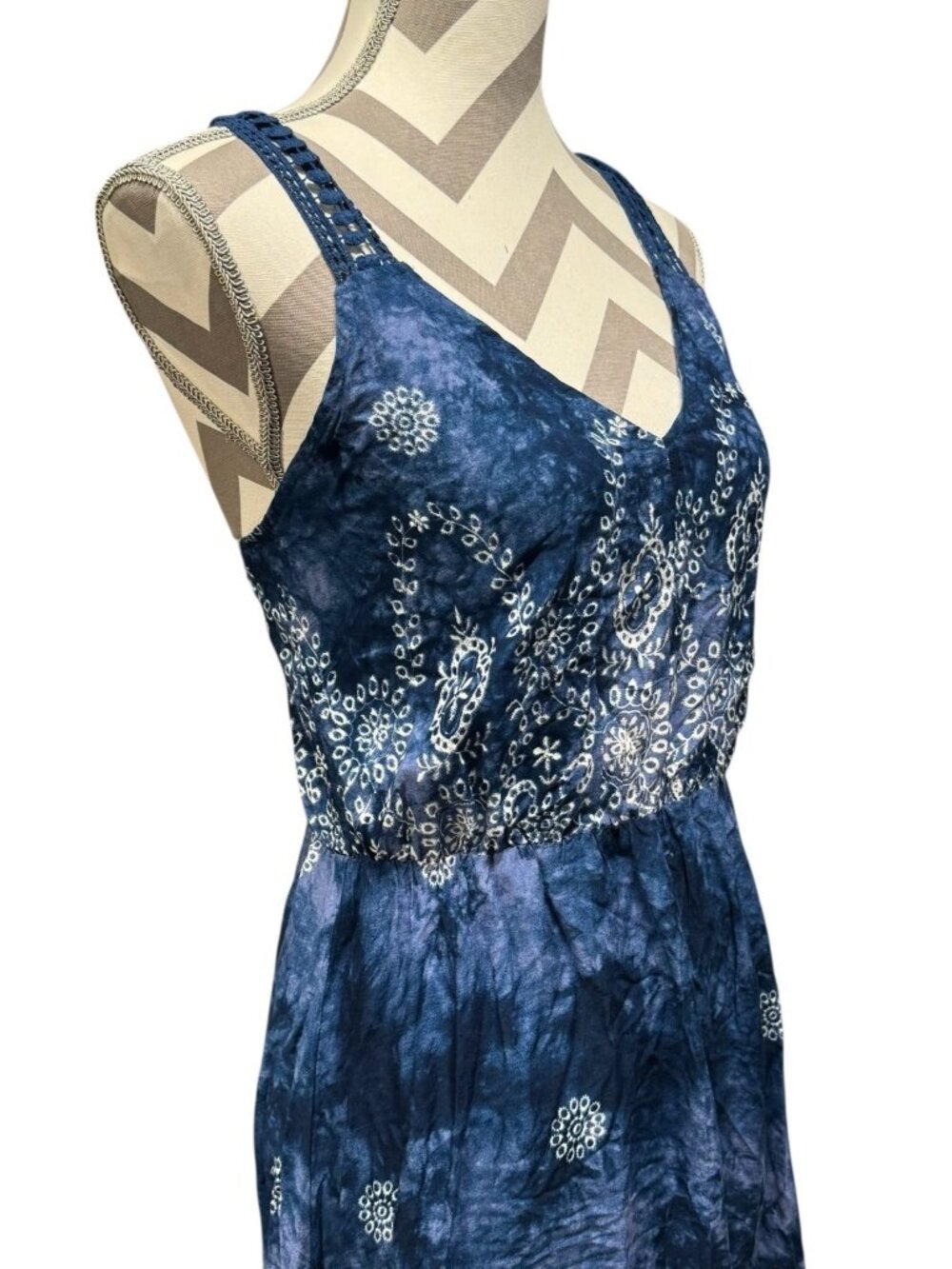 Leshop Blue and White Dress - NEW with tags - Spaghetti Straps - Women's Size LG